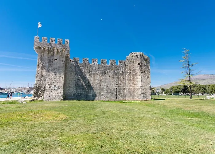 Top-floor In Center * Trogir