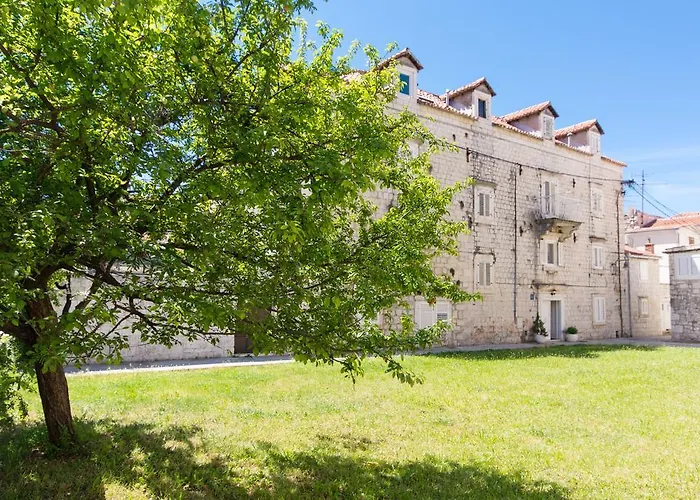 Top-floor In Center Trogir