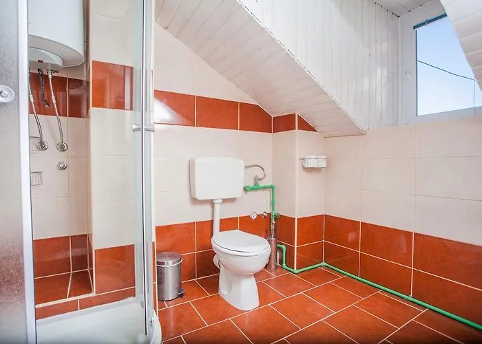 公寓 Top-floor In Center 特罗吉尔